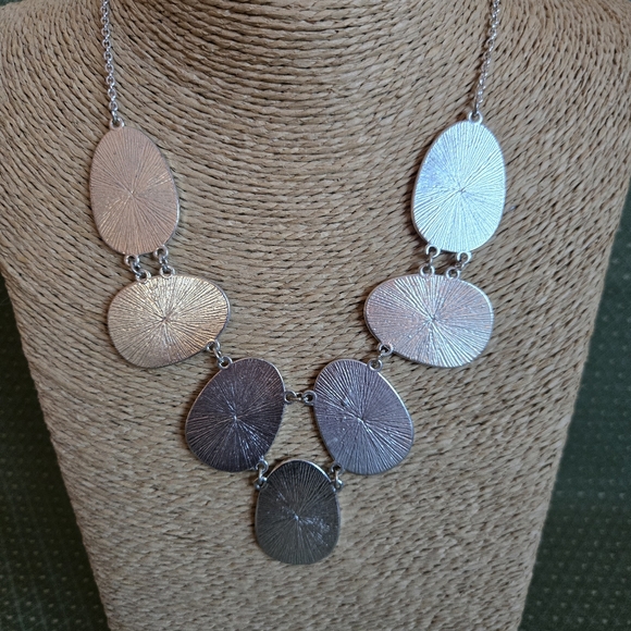 Elegant Red Oval Disks Necklace 9.5" Plus 3" Extender - Picture 4 of 5